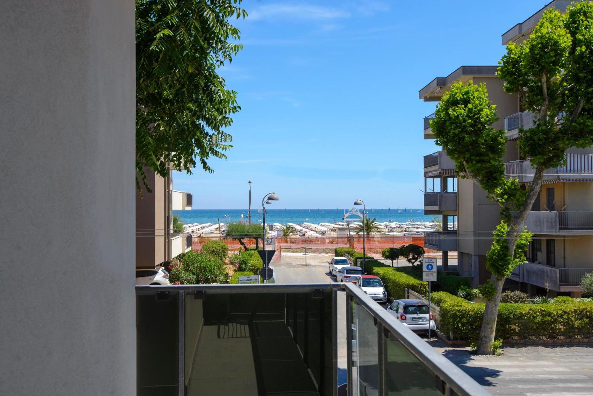 Residence Royal Rimini Eksteriør bilde