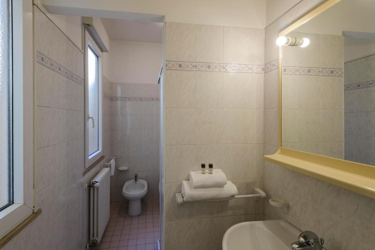 Residence Royal Rimini Eksteriør bilde