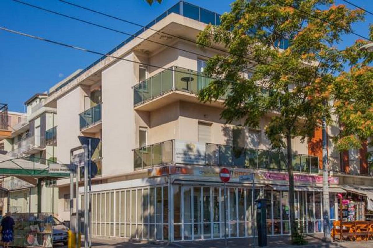 Residence Royal Rimini Eksteriør bilde