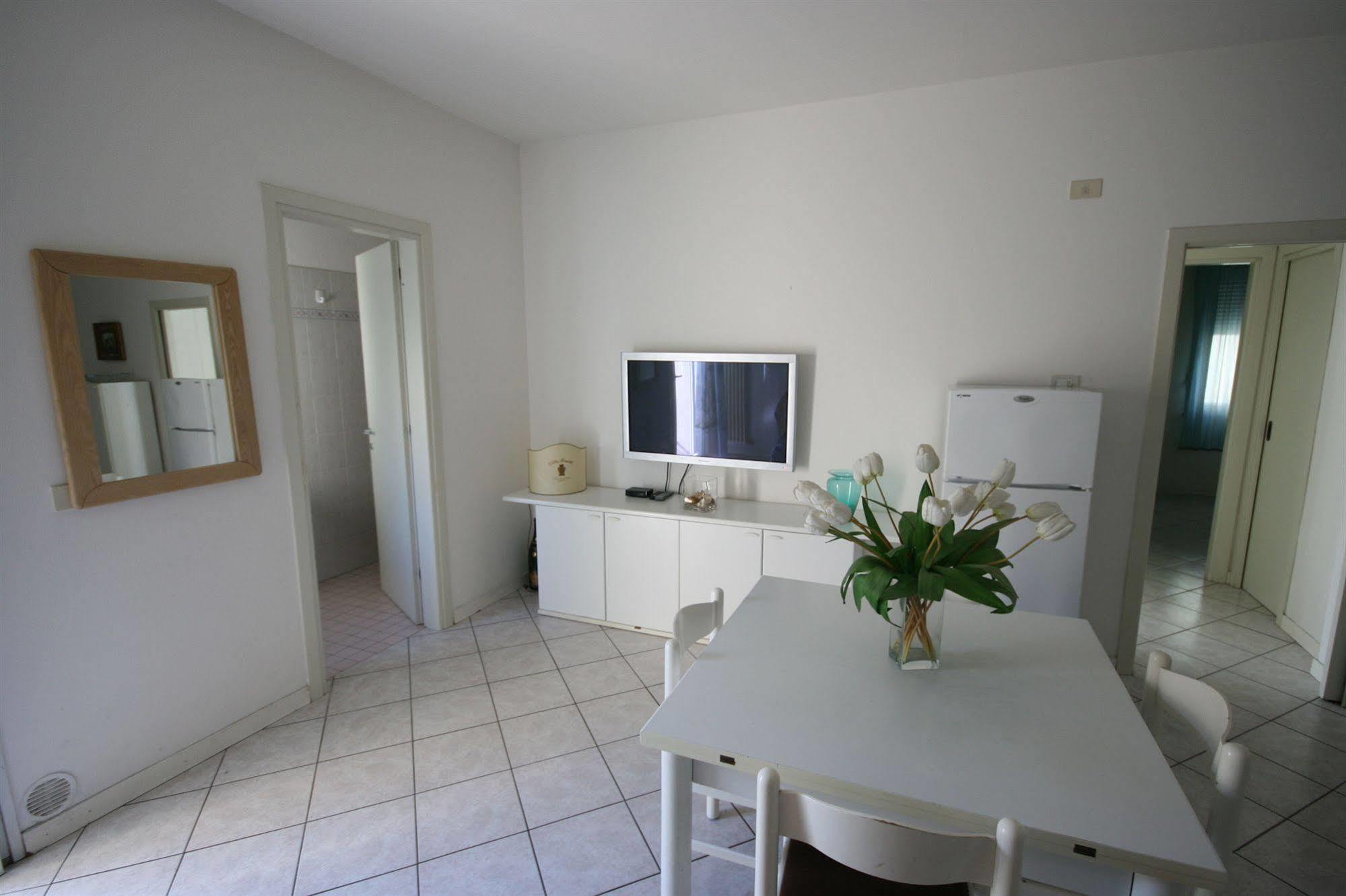 Residence Royal Rimini Eksteriør bilde