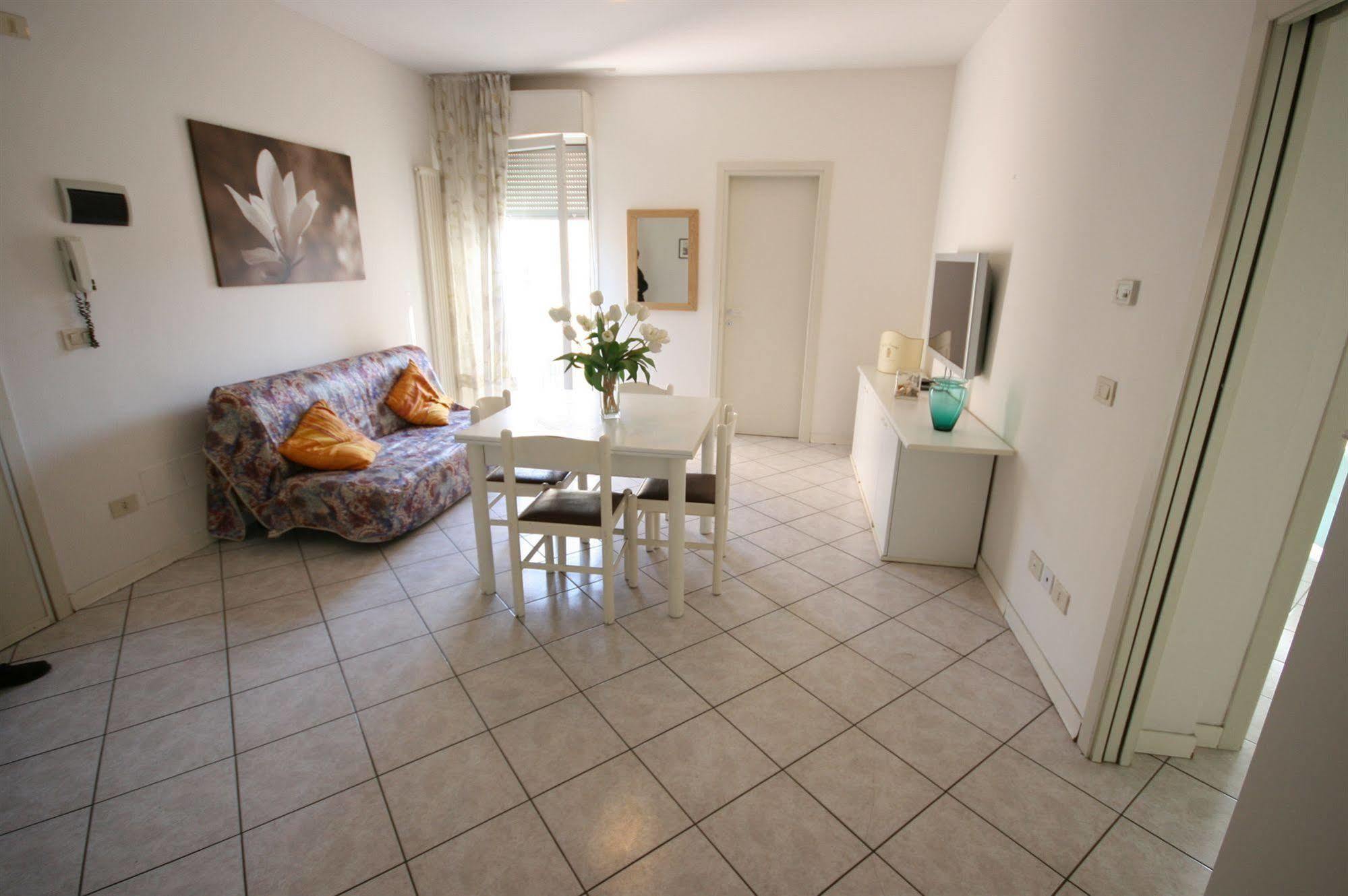Residence Royal Rimini Eksteriør bilde
